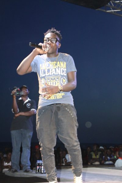 Singer Geo steady on Stage.