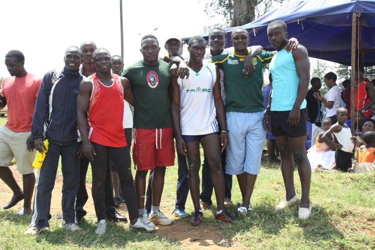 Team Mongers won the men's short relay.