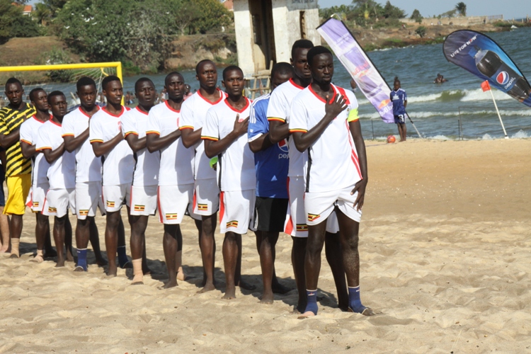 Sand Cranes sing the Uganda National Anthem.