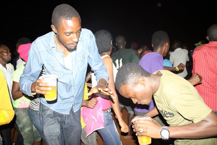 Drunkos enjoying free booze.