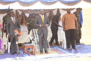 Katikiro Mayiga, Kabaka Ronald Mutebi (C) and Prince Juju.