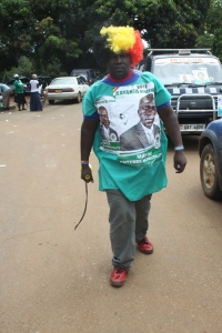 Kayanja's supporter storms Municipal council offices in full force.