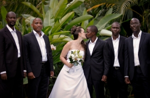 Angelo Izama chewing Melina Platas' lips.