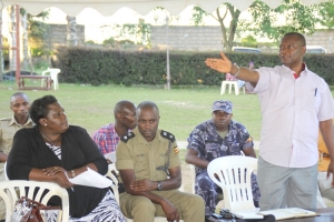 Wakiso RDC Ian Kyeyune (R) speaking during the meeting with different beach managers. Left is RDC Rose Kirabira.