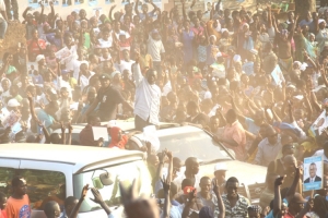 Besigye caused stampede in Entebbe.