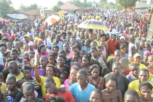 Hundreds turned up for the campaign rally in Lugonjo on Sunday.