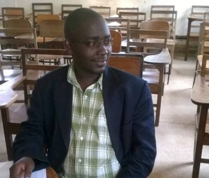 Banard Akampurira sweating plasma in Class.