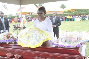 Hon. Ruth Nakabirwa lays her wreath.