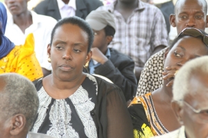 Linda Aronda was present.