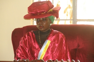 Former sex oozing booty shaker Daisy Aloyo Grace eats big at Division office.