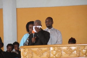 Pastor Aaron Mutebi Breaks down. He couldn't hold back his tears.