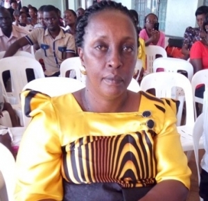 Hon. Tumusiime donated Shs700,000 towards Buganda Kingdom Community projects in Entebbe.