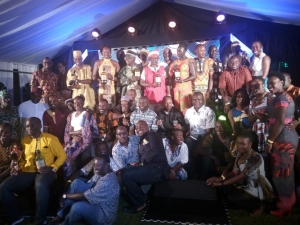 Golfers dressed in African wear outfits to ryhme with the theme night.