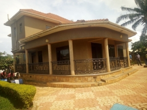 Balinda's mansion where the chemicals were unearthed from.