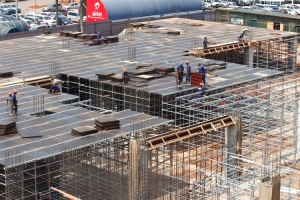 Seyani Brothers contractors undertook the upgrade and expansion of the passenger terminal.