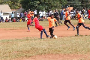 Vipers clad in Orange shirts beat Entebbe Select Side 5-0 in a Preseason Friendly on Wednesday at the Kiwafu Play Ground.
