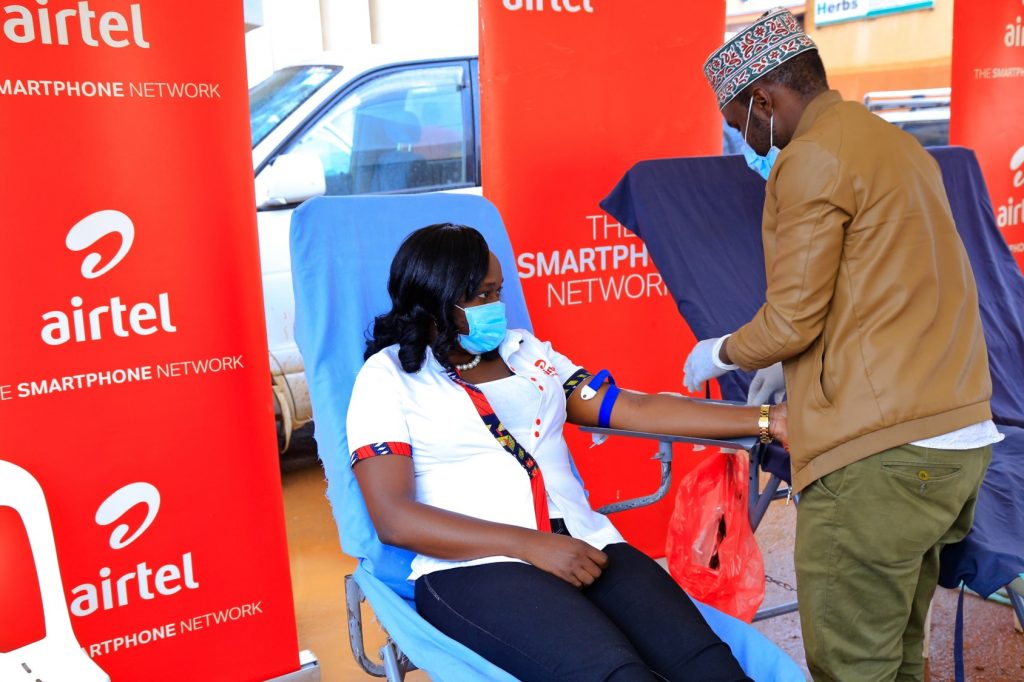 Airtel Uganda, the Customer Service Director Miss Lyndah Nabayinda donating blood during the blood donation drive.