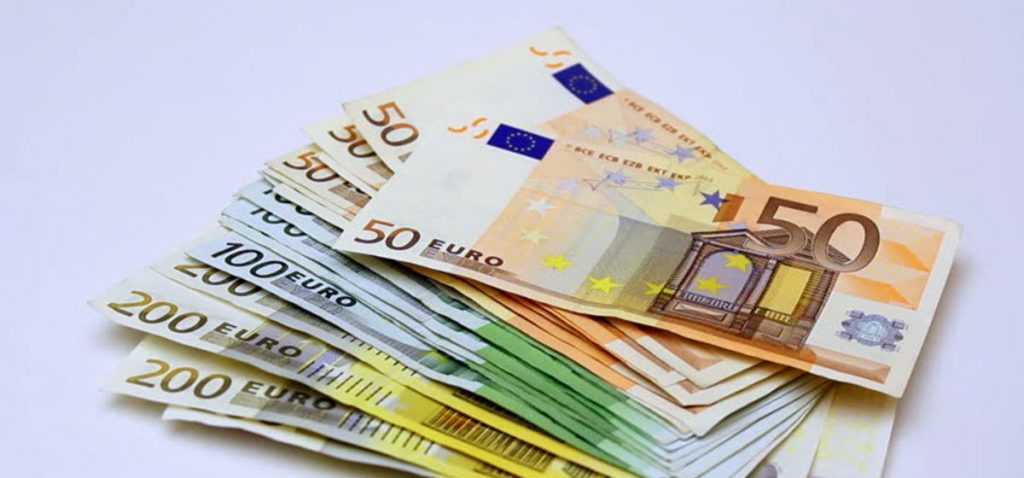 Businessman arrested for throwing 50,000 ‘euros’ at workers
