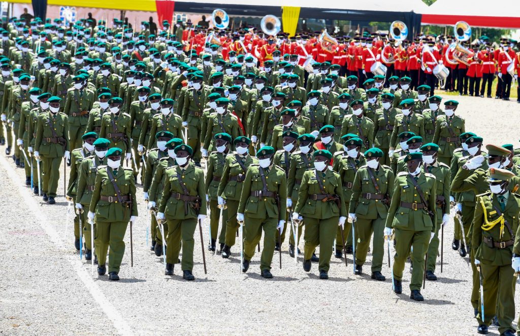 Museveni passes out 1143 UPDF cadet officers, air force pilots
