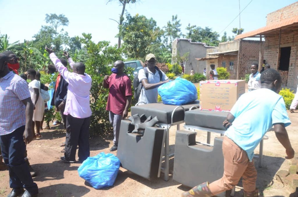 Some-of-the-donations-for-teenage-mothers