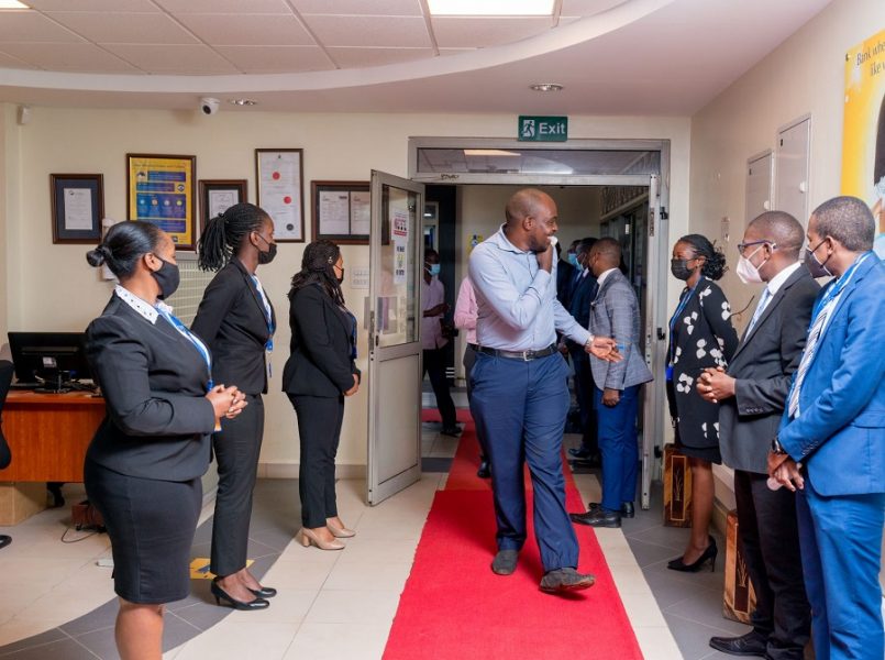 Red carpet welcome for customers at Housing Finance Bank during Customer Servie Week