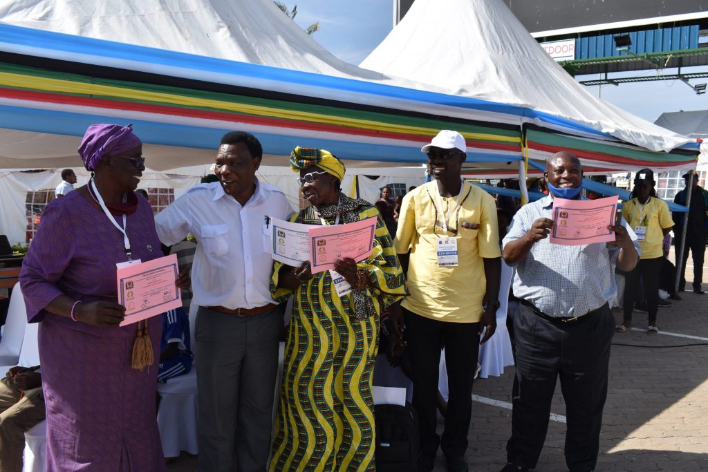 Gulu University COVID Herbal Medicine Wins at EAC Exhibition Gulu University COVID Herbal Medicine Wins at EAC Exhibition