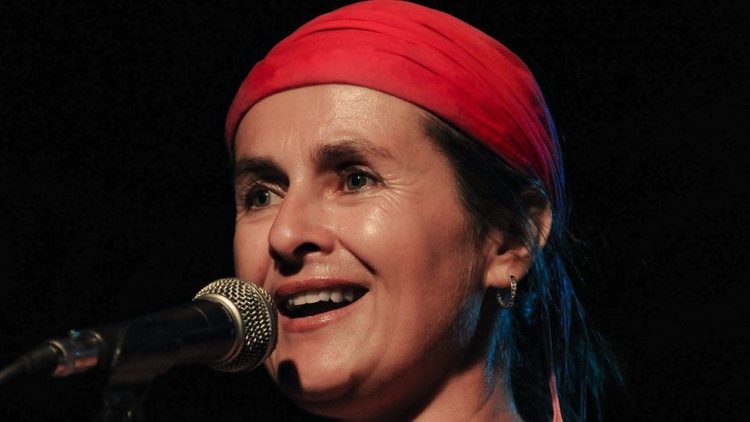 Singer dies after getting Covid 19 intentionally Hana Horka was part of the folk group, Asonance