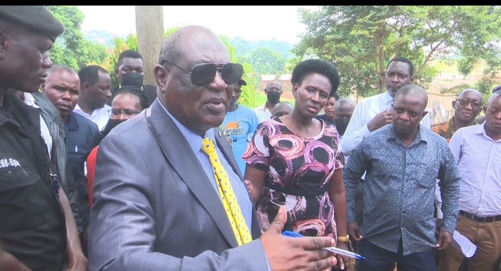 Minister Mayanja orders for the arrest of eight accused of land grabbing in Entebbe
