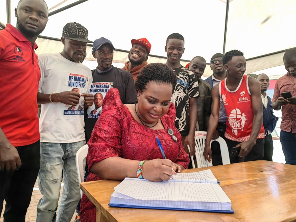 Kojja Kimbowa, Mary Flavia Namulindwa