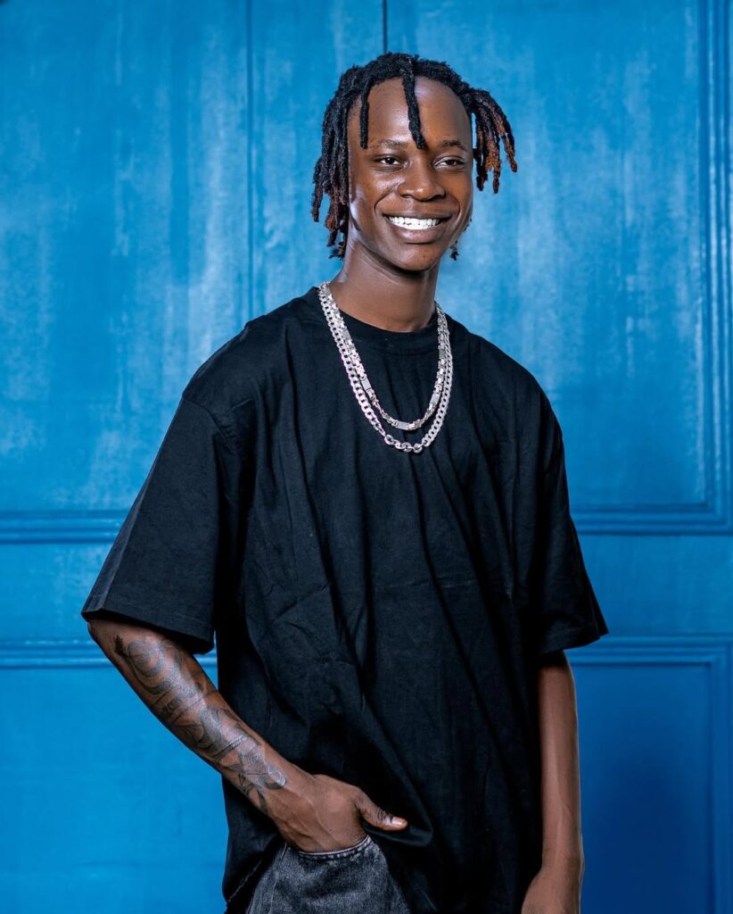 Hoozambe, D-Star