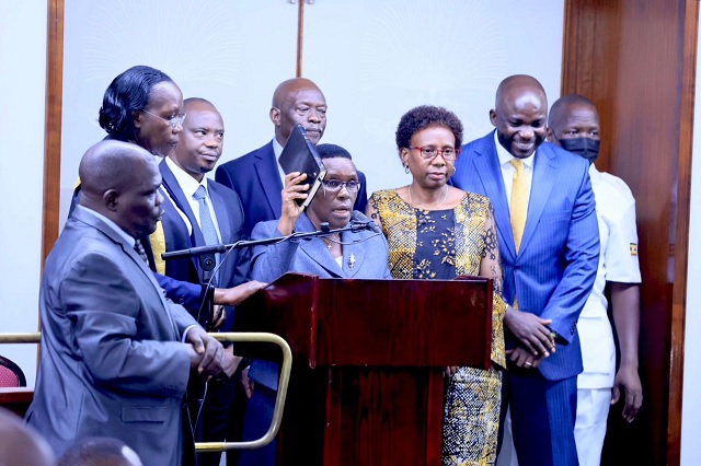 PARLIAMENT: 19 ministers sworn in as ex officio MPs