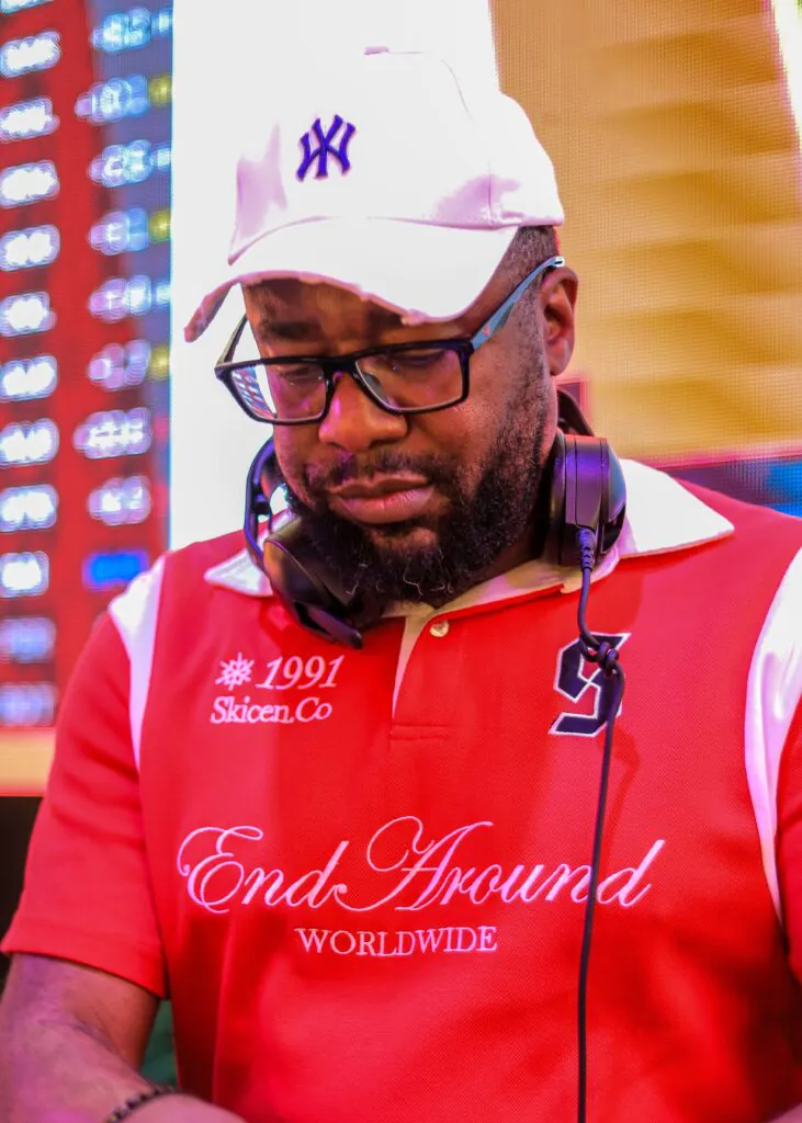 Selector Jay, Silo Daycation