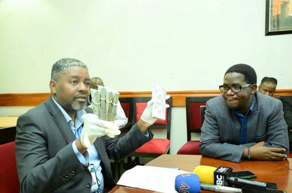 Red-Handed: URA Parades $60,000 (UGX 225M) Cash Seized in High-Profile Customs Bribery Sting