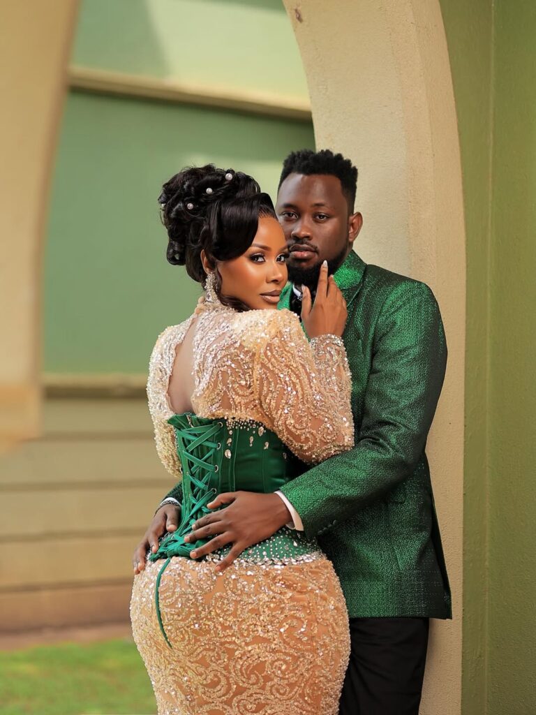 Desire Luzinda, Levixone